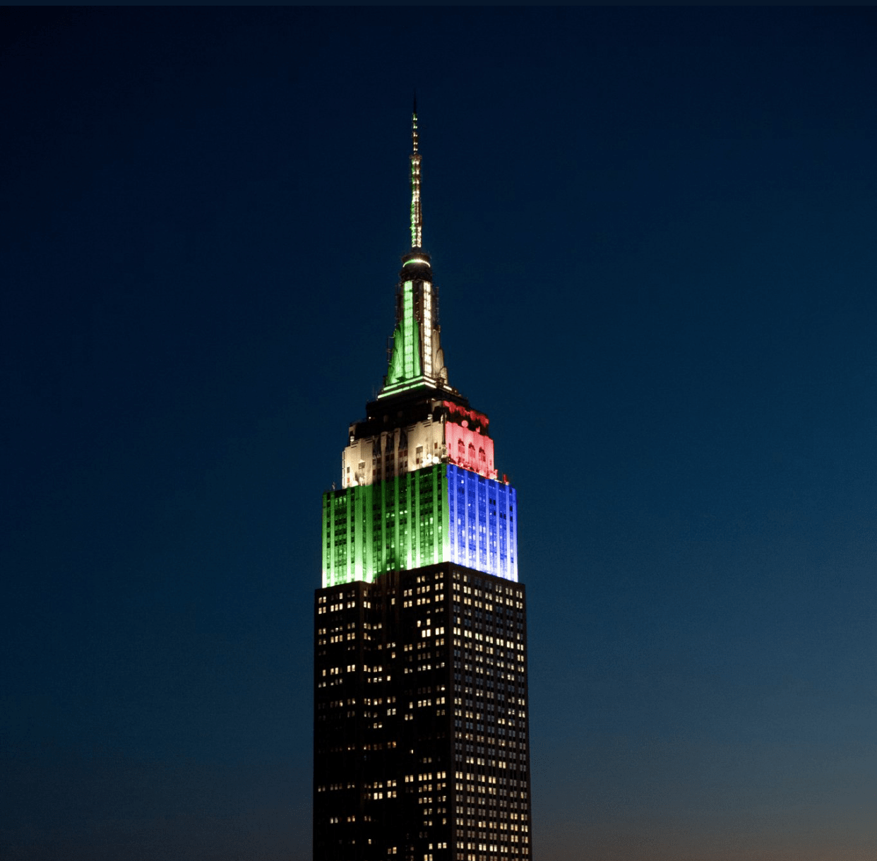 Empire State Building tests fan loyalty